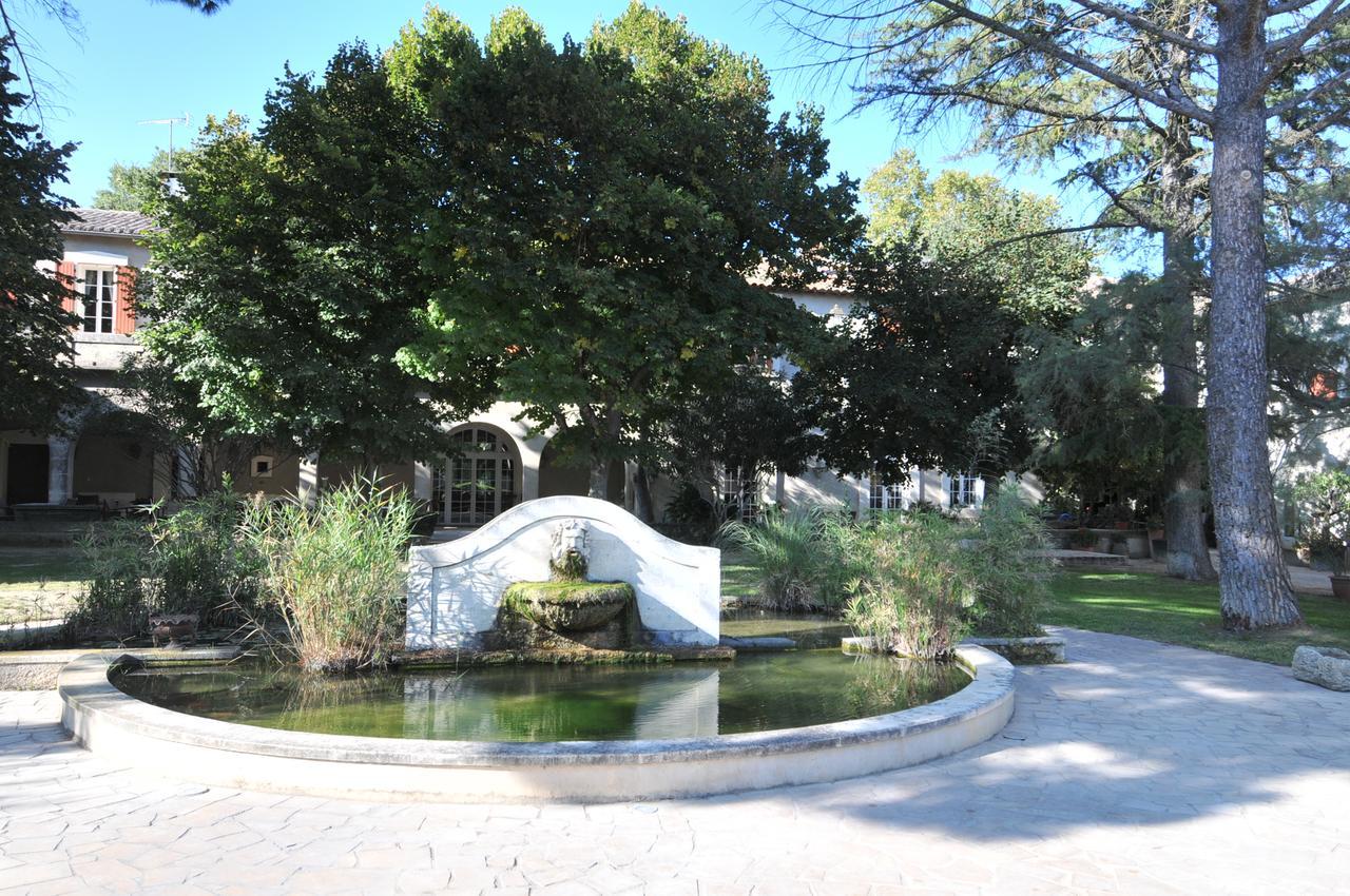 Domaine Du Grand Malherbes Aimargues Exteriör bild